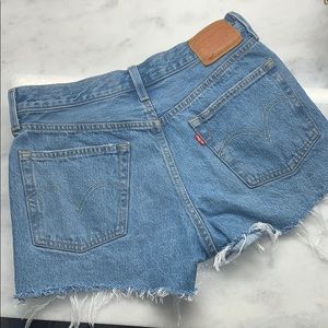 Levi’s 501 Cutoff shorts size 27